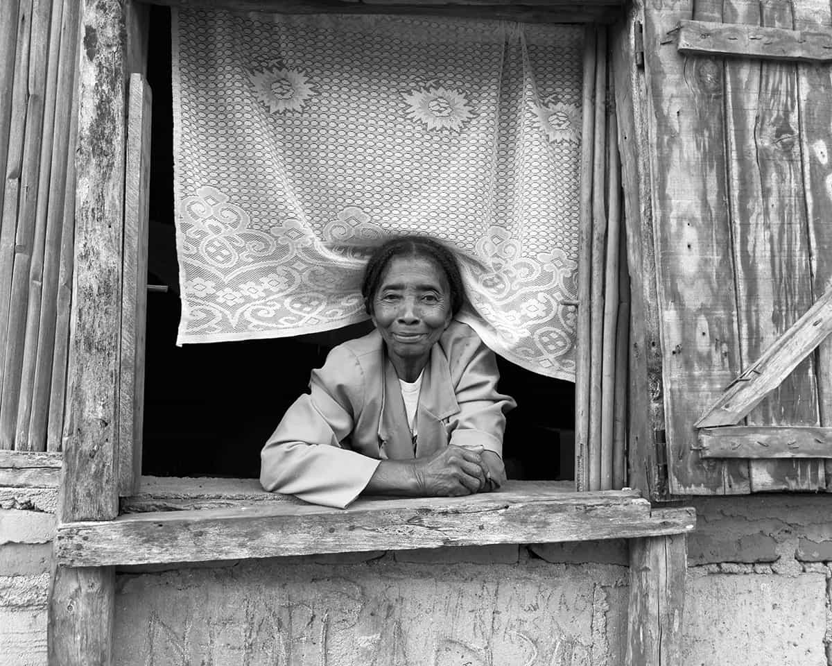 Beauty, Dignity and Strength: Women of Mozambique - Jelisa Peterson (Hoa Kỳ)