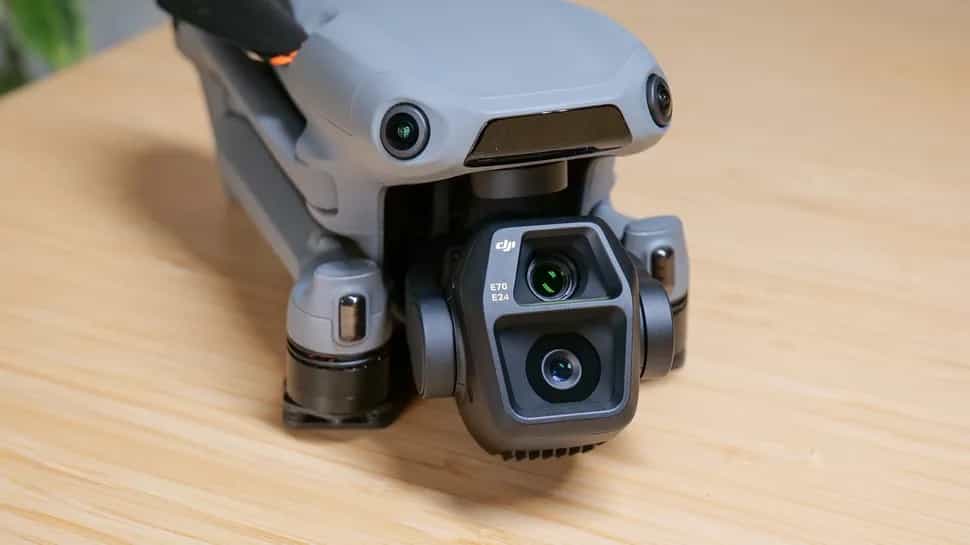 DJI Air 3S sở hữu hệ thống camera kép được gắn trên gimbal chống rung 3 trục