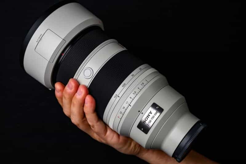 Review Sony 50-150mm F/2 GM: Thiết kế chống chịu thời tiết