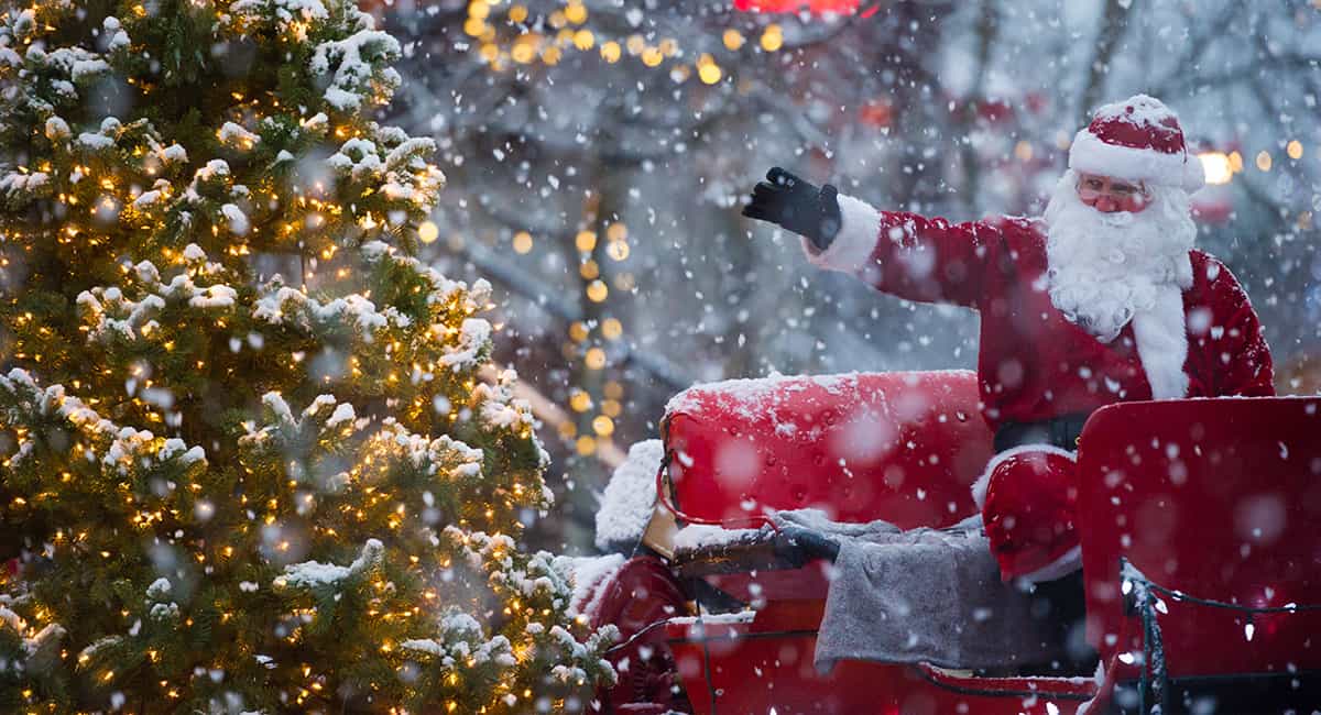Hình ảnh ông già noel không thể thiếu trong giáng sinh