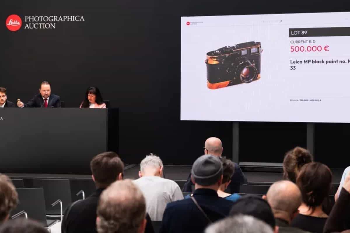 Leica MP-33 Leica MP-33 có giá trị cao nhất tại Leitz Photographica Auction 48
