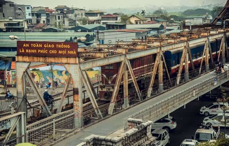 Màu sắc ảnh cũng rất được ưa chuộng với nhiếp ảnh đường phố