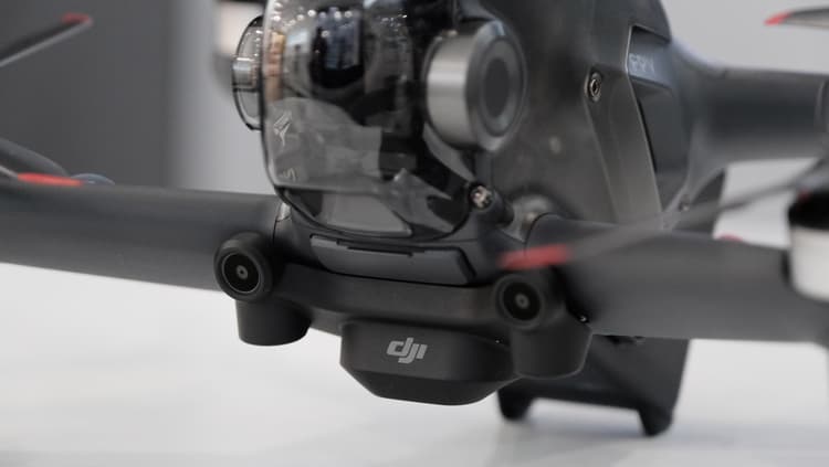 DJI FPV - Bổ sung các cảm biến tránh chướng ngại vật