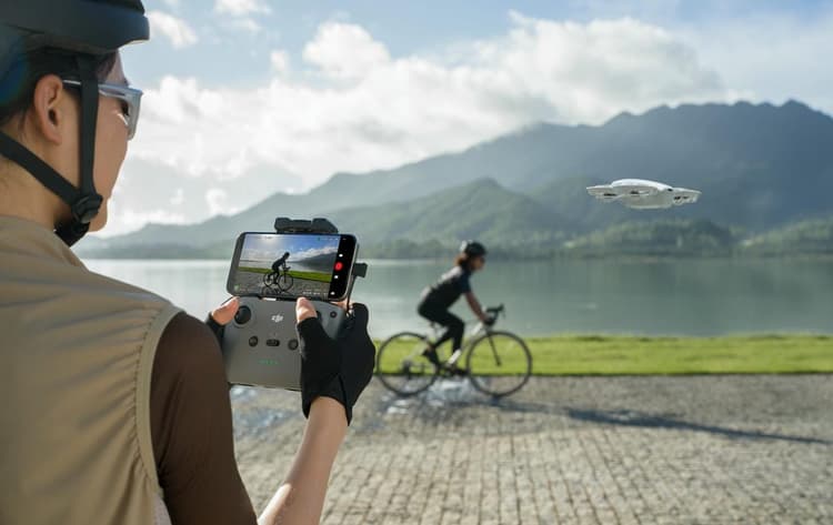 DJI Neo còn có thể sử dụng với cả điều khiển DJI RC-N3