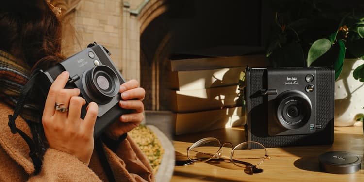 Máy ảnh có tiêu cự 16mm