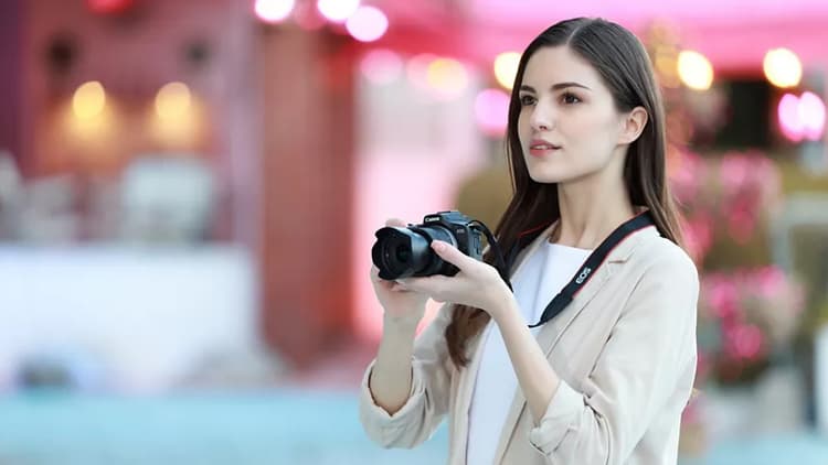 Máy ảnh cho phép quay video lên tới 4K