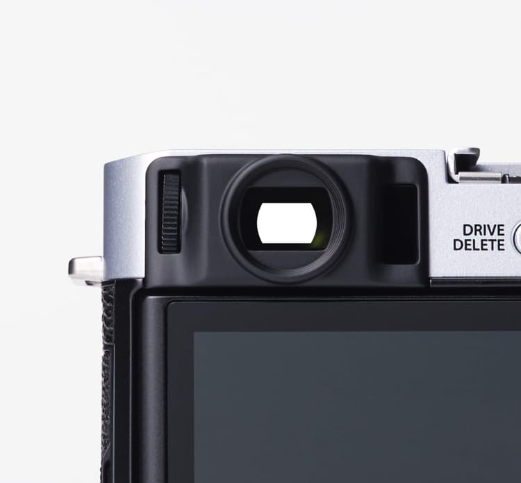 fujifilm x-e4 tích hợp kính ngắm điện tử
