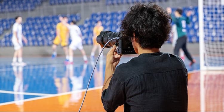 Nikon Z 9 với kết nối không dây tích hợp