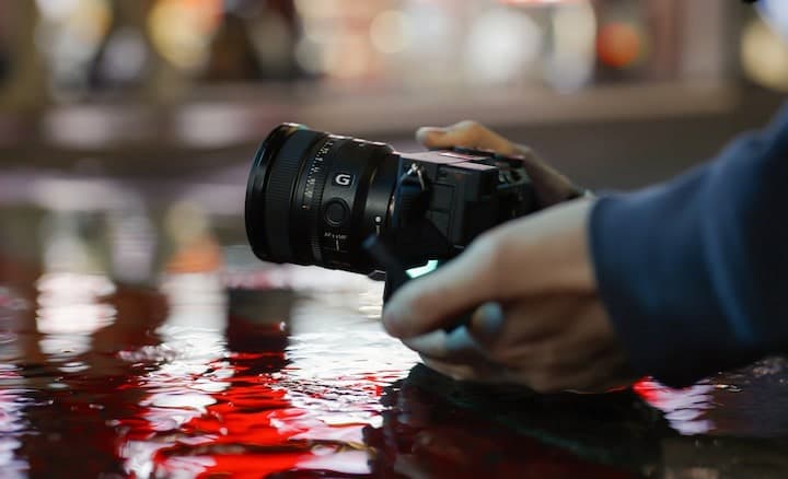 Ống kính Sony FE 16mm f/1.8 G: Thiết kế nhỏ gọn, mạnh mẽ