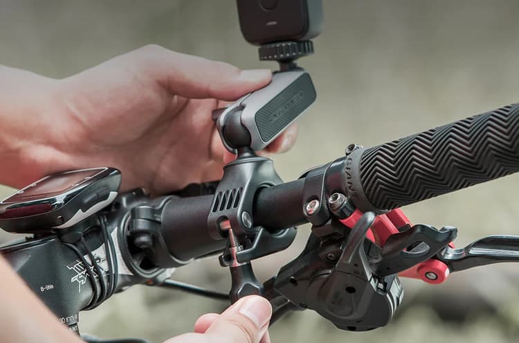 Phụ kiện PGYTECH Handlebar Mount Base với thiết kế nhỏ gọn