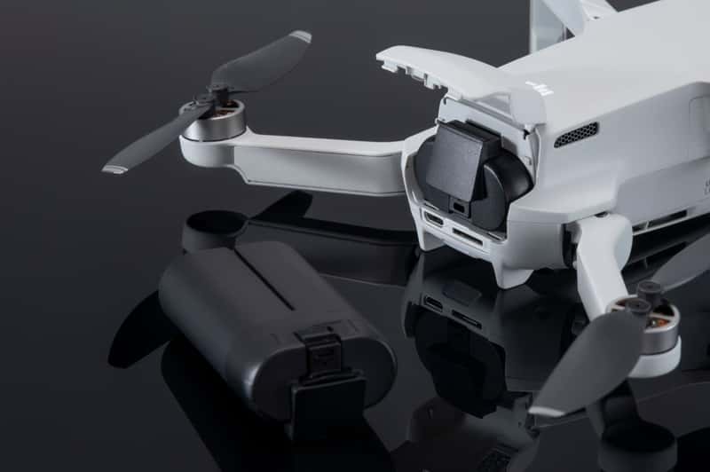 DJI Macvic Mini - Thời lượng sử dụng lâu dài