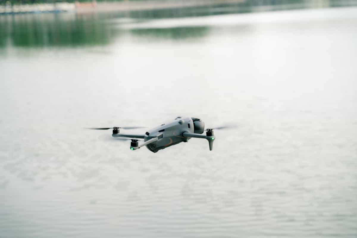 Mavic 4 Pro có hiệu suất bay mạnh mẽ