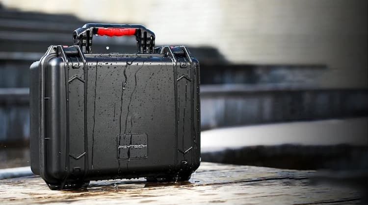 DJI FPV Safety Carrying Case - Đạt chỉ số chống nước và bụi IP67