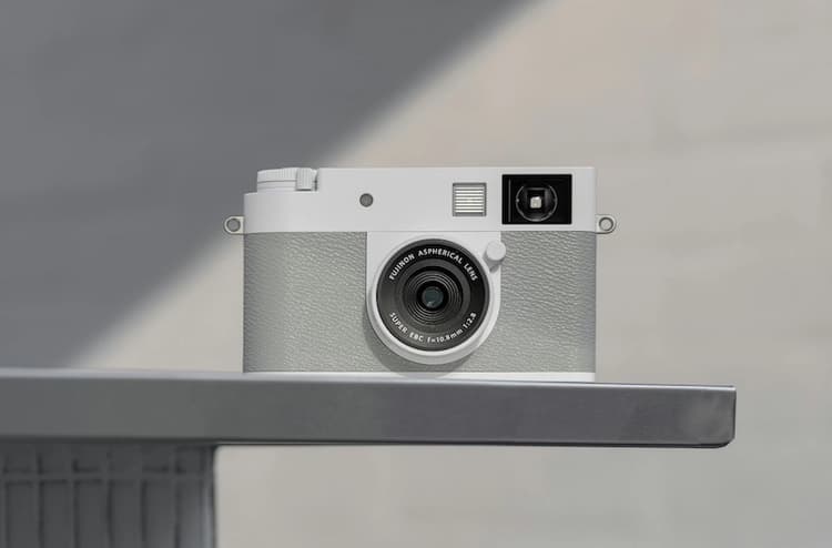 Cảm biến 18MP 1", tỷ lệ hình 3:4 theo chiều dọc