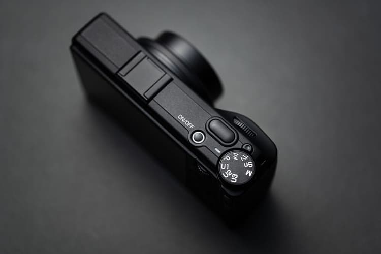 Ống kính cố định 28mm f/2.8