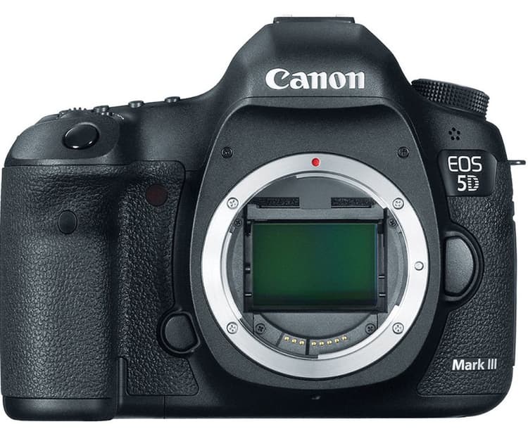 Canon 5D EOS Mark III là máy ảnh DSLR có hiệu suất hoạt động cao