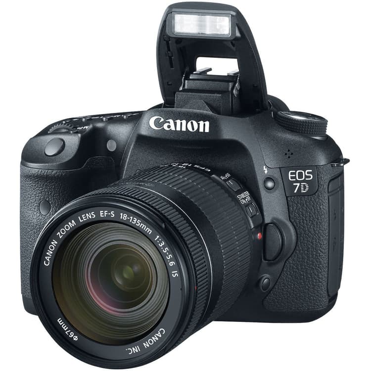 Canon EOS 7D chính hãng kết hợp được nhiều ống kính mới