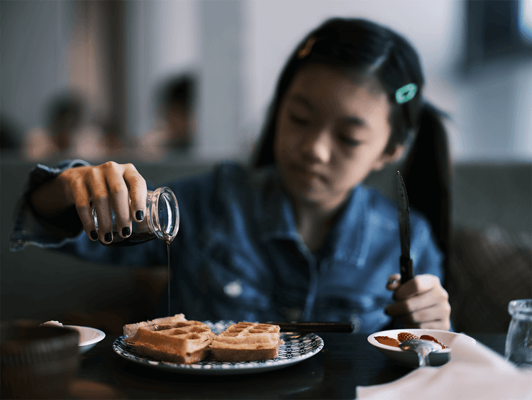 Máy ảnh có thể điều chỉnh tông màu và độ sắc nét
