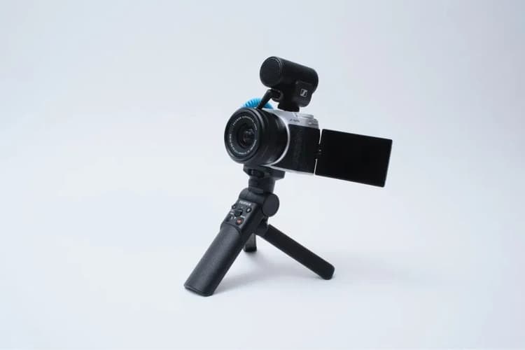 Ống kính FUJIFILM XC 15-45mm f/3.5-5.6 OIS PZ