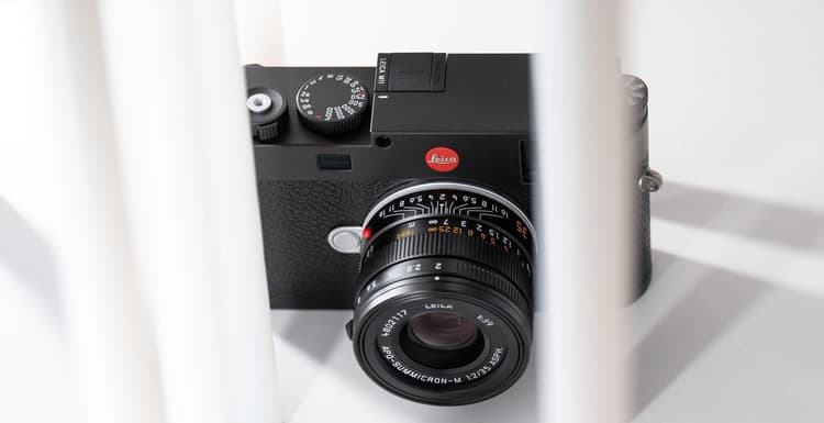 Leica M11 có thời lượng pin dài