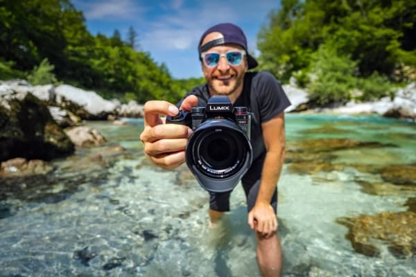 Lumix G9 II còn có khả năng quay video không giới hạn DCI 4K và UHD 4K 60p