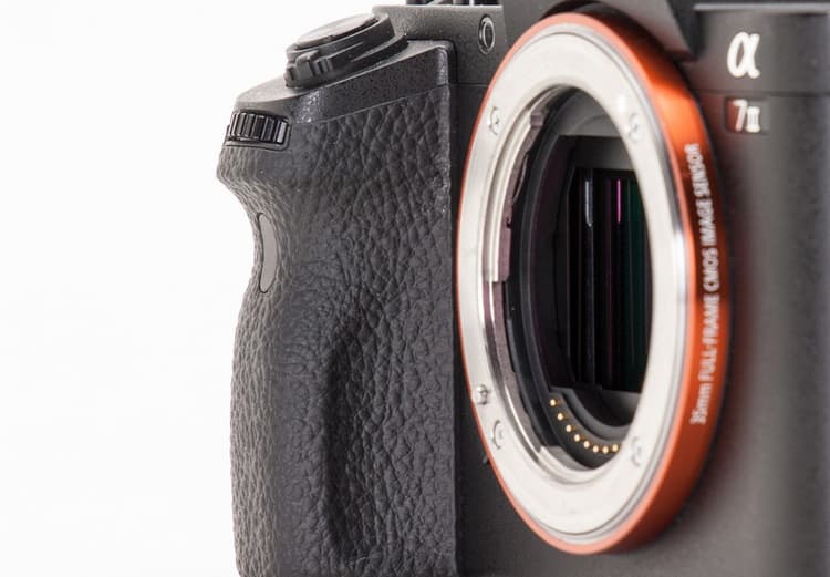 báng tay cầm của sony a7 mark 2