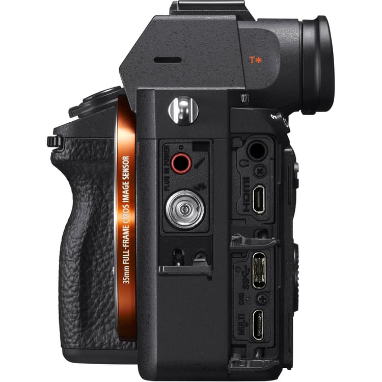 Sony Alpha a7R IIIA - tích hợp cổng kết nối