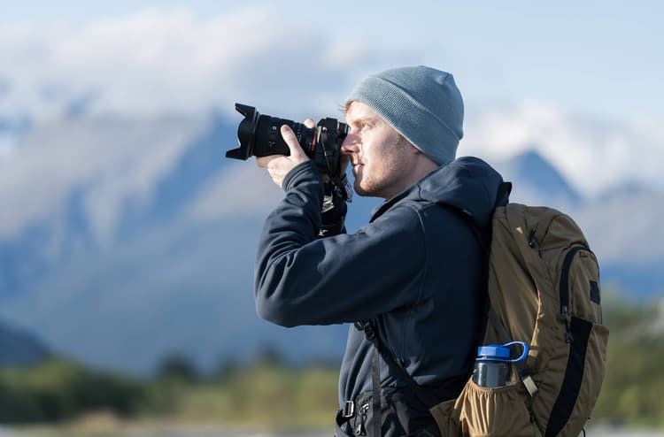 Sony Alpha A7R VI sử dụng pin NP-SA100