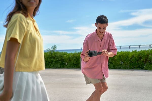 Cine Camera Sony FX30 sở hữu hệ thống chống rung 5 trục