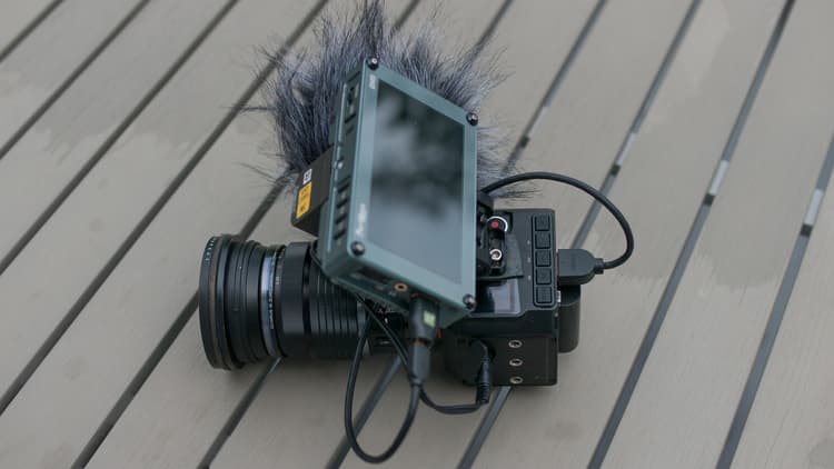 Z Cam E2C - Nhiều cổng kết nối