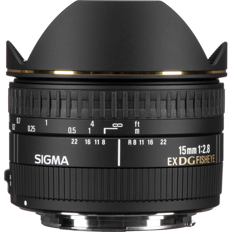 Sigma 15mm f/2.8 EX DG mang lại lợi thế về việc kiểm soát độ sâu trường ảnh
