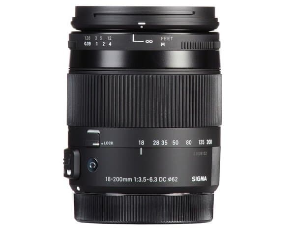 Sigma 18-200mm f3.5-6.3 DC Macro OS HSM Contemporary tích hợp hệ thống ổn định hình ảnh quang học