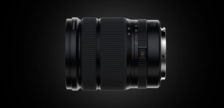 Fujifilm GF 20-35mm f/4 R WR sở hữu thiết kế nhỏ gọn, chỉ nặng khoảng 725g