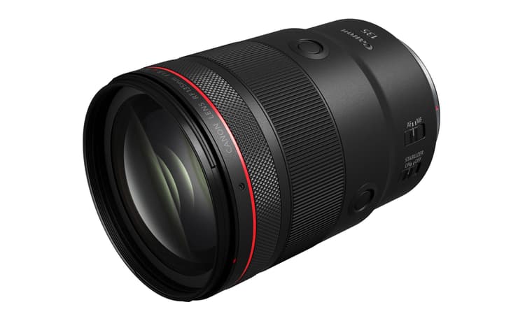 Canon RF 135mm F1.8L IS USM sở hữu thiết kế chắc chắn