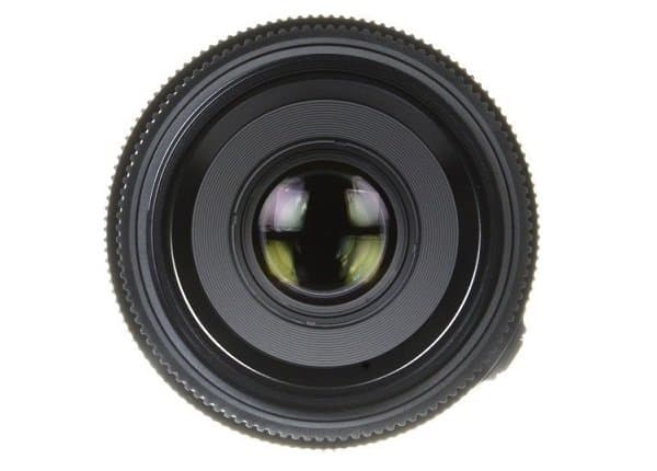 Fujifilm GF 63mm f/2.8 R WR - ống kính tiêu chuẩn