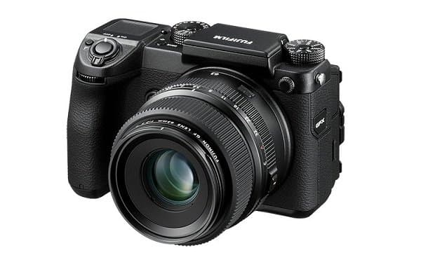 Fujifilm GF 63mm f/2.8 R WR chống bụi, chịu đựng thời tiết