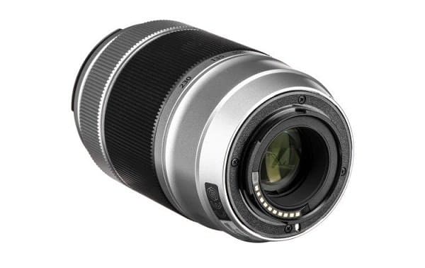 Fujifilm XC 50-230mm f/4.5-6.7 OIS lấy nét nhanh và chính xác