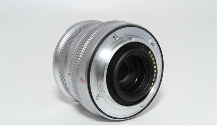 FUJIFILM XF 16mm f / 2.8 R WR chống bụi, chống ẩm