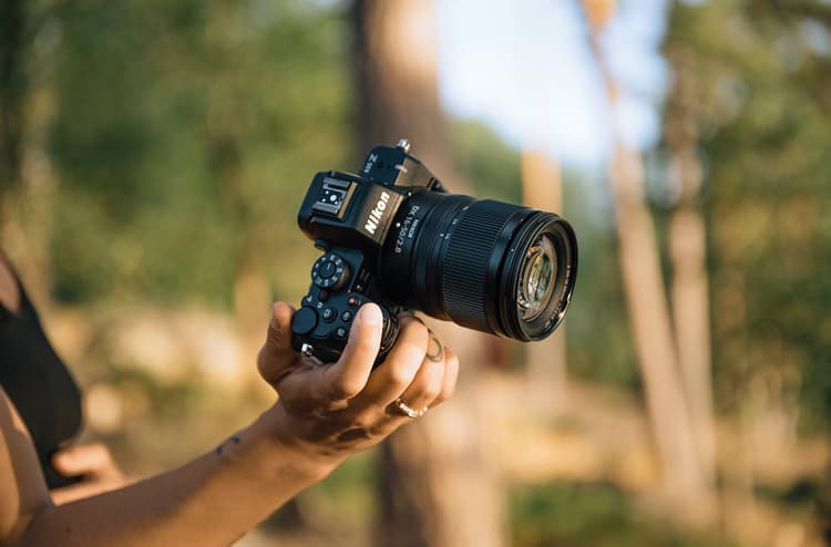 Nikon Z DX 16-50mm f/2.8 VR có vòng điều khiển tùy biến
