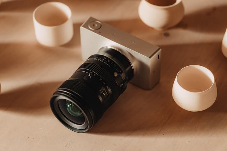 Ống kính Sigma 17-50mm f/1.8 DC Art có cấu tạo quang học gồm 17 thành phần trong 11 nhóm