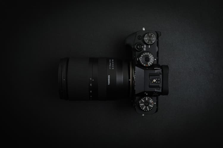 Anh Tamron 17 70mm f28 Di III A VC RXD Lens for FUJIFILM 1