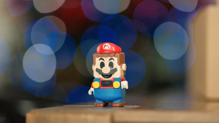 hiệu ứng bokeh đẹp mắt nhờ khả năng mở khẩu rộng f/1.2