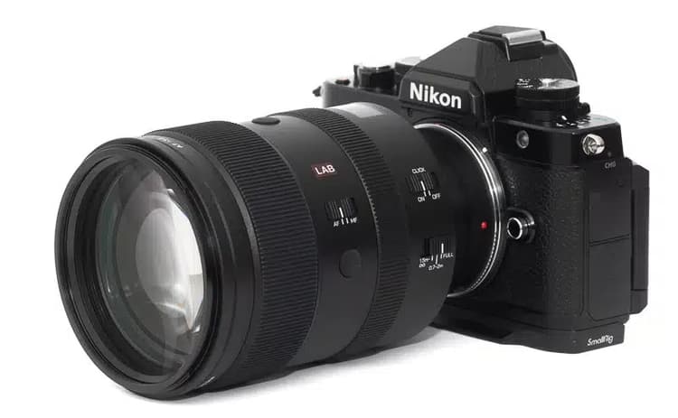 Thiết kế Viltrox AF 135mm F/1.8 FE bền bỉ, cao cấp