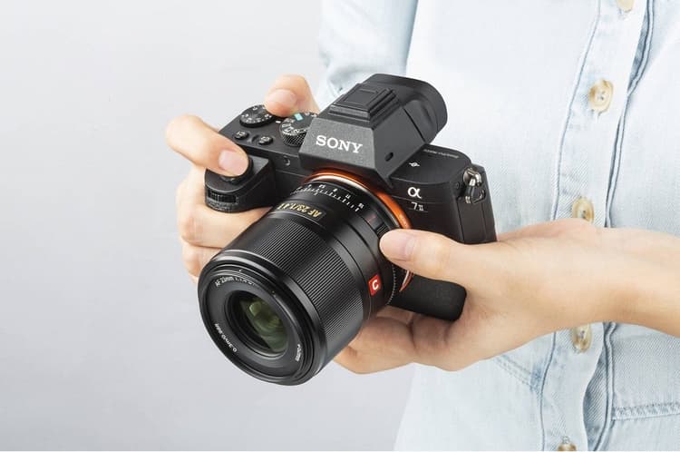 ống kính Viltrox AF 23mm f14 STM ED IF for sony lấy nét nhanh, chính xác