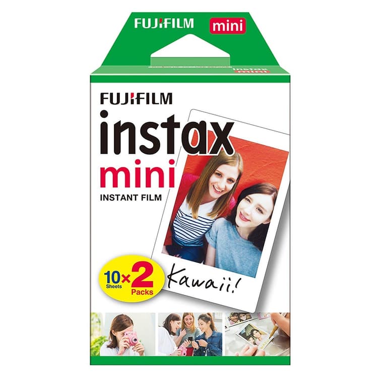 Phim Instax Mini đảm bảo ảnh in có màu sắc tươi sáng, màu da thật