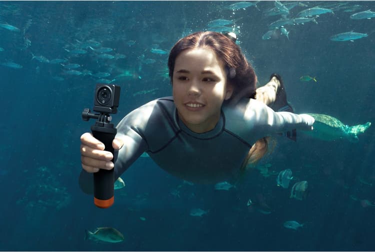 Phụ kiện DJI Action 2 Floating Handle tiện lợi