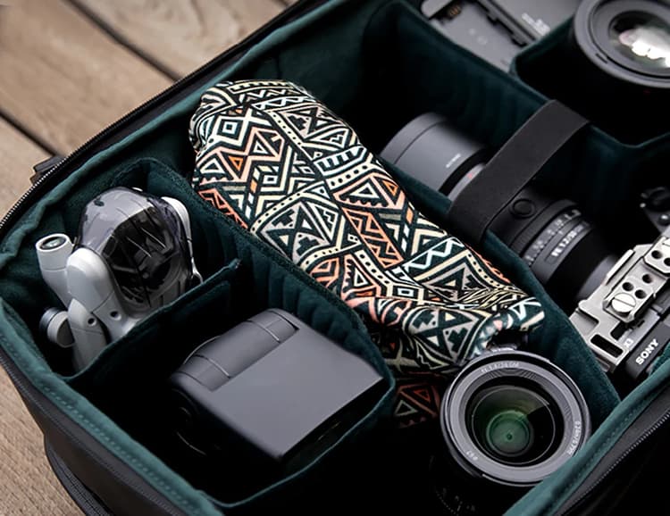 PGYTECH Protective Wrap có cấu tạo từ ripstop