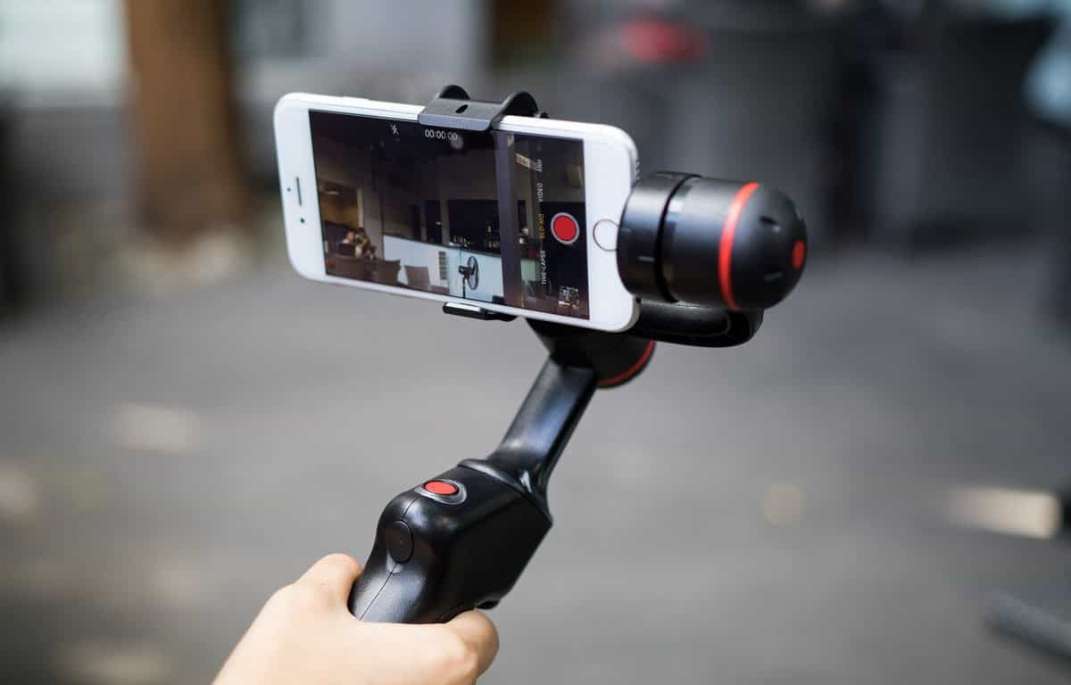 Gimbal với bộ vi xử lý chống rung hiệu quả