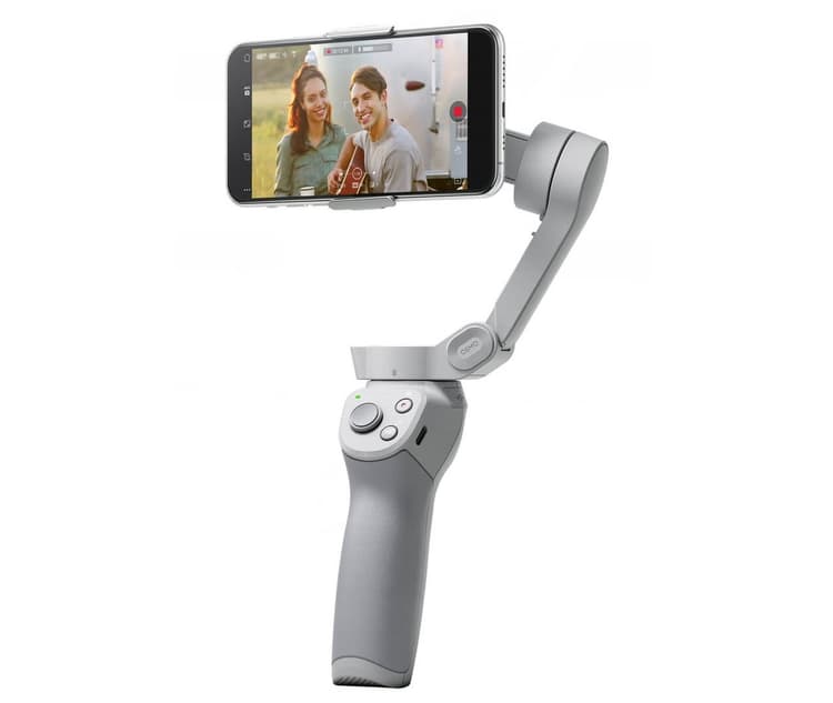 DJI OM 4 SE có tính di động cao với thiết kế nhỏ gọn