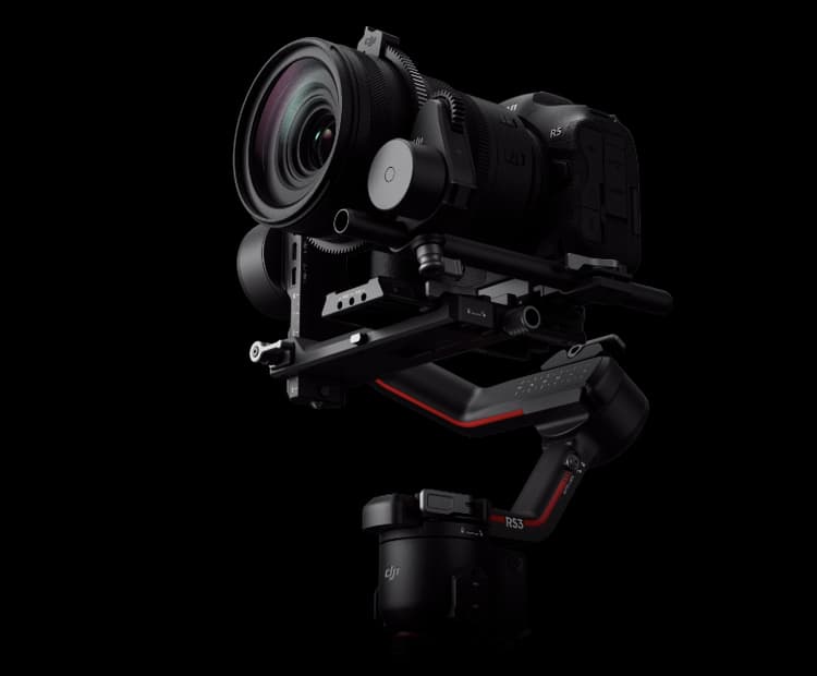 Động cơ lấy nét mới trên DJI RS 3 cung cấp mô-men xoắn mạnh hơn gấp ba lần